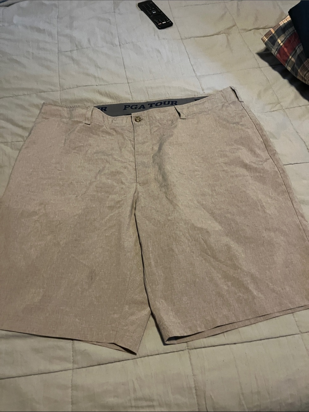 PGA TOUR Men's Light Beige Flat Front Golf Shorts